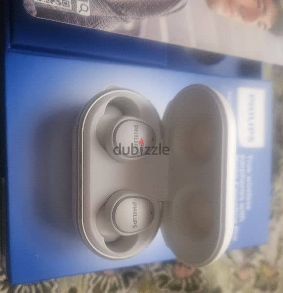 philips 5000 series earbuds with box and all accessories available 6