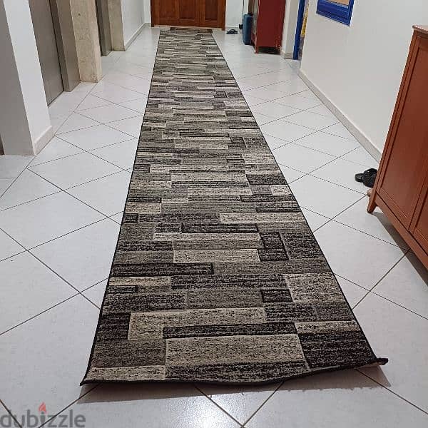 Long Carpet 0