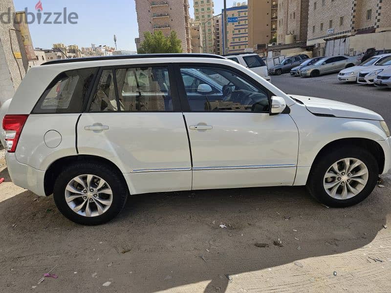 Suzuki Grand Vitara 2015 1