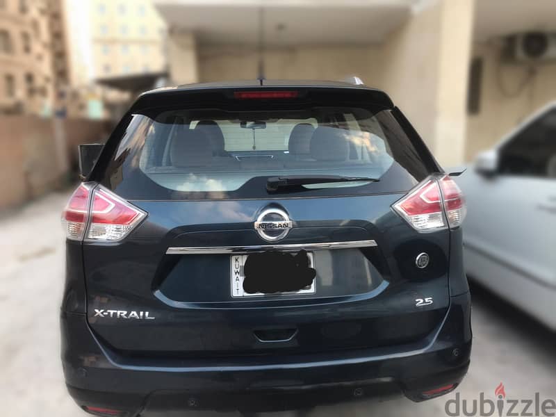 ****************	2015 Nissan X-Trail - SUV 4x4 ********************* 1