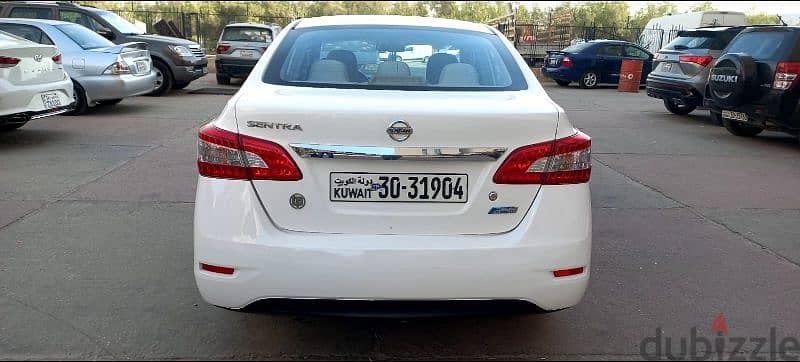 Nissan Sentra 2014 4