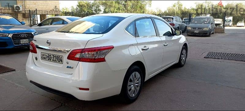 Nissan Sentra 2014 9