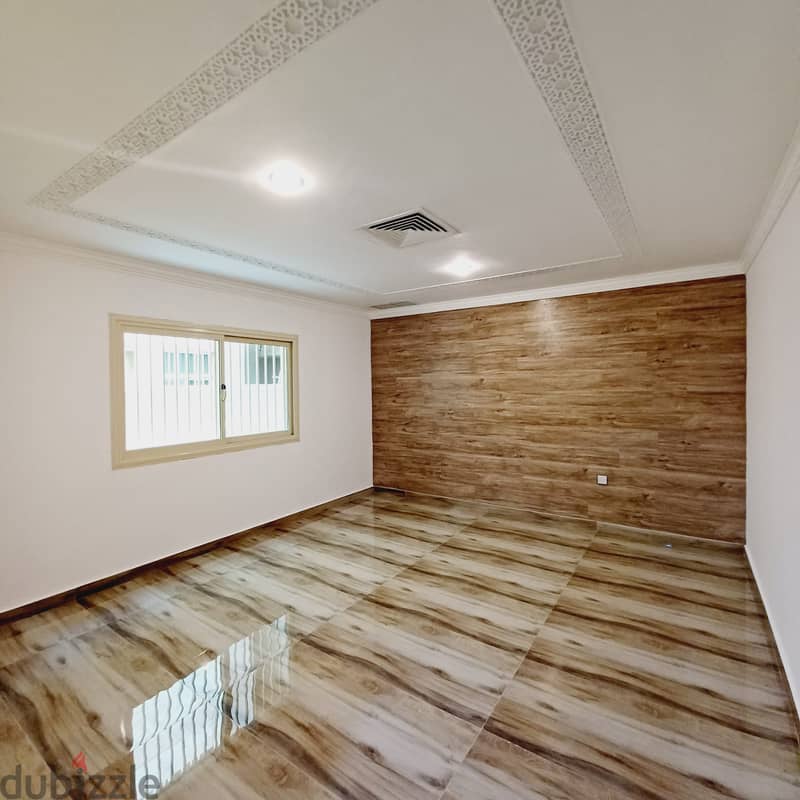 Full ground floor with yard for rent in Salwa Block 11 4