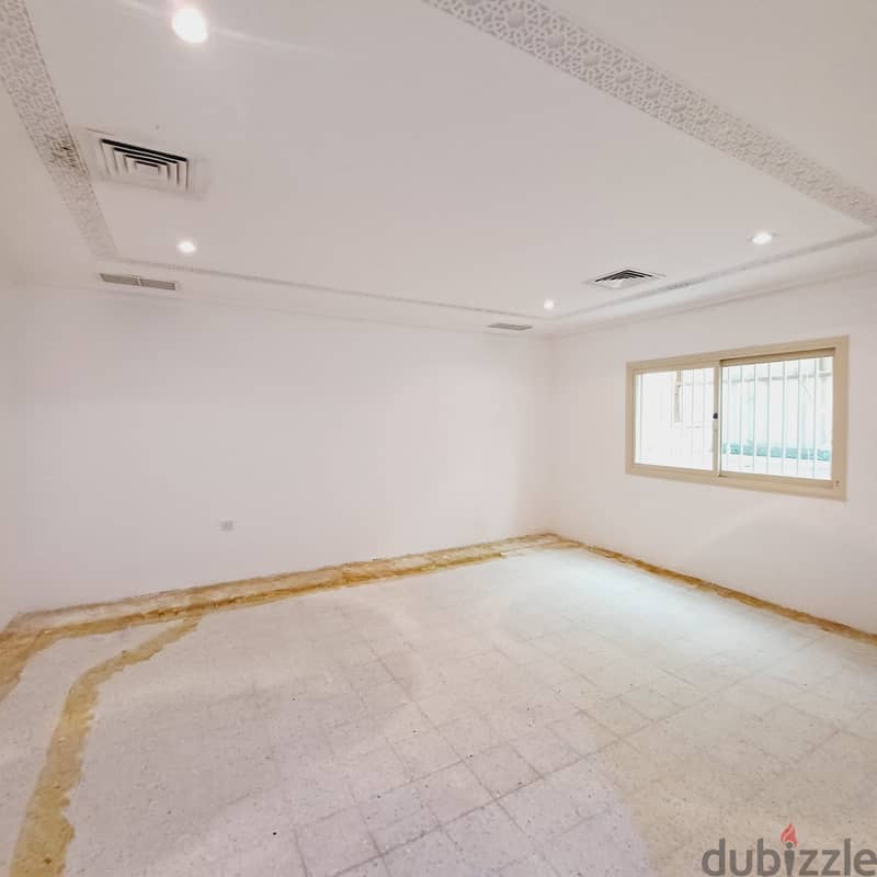 Full ground floor with yard for rent in Salwa Block 11 6