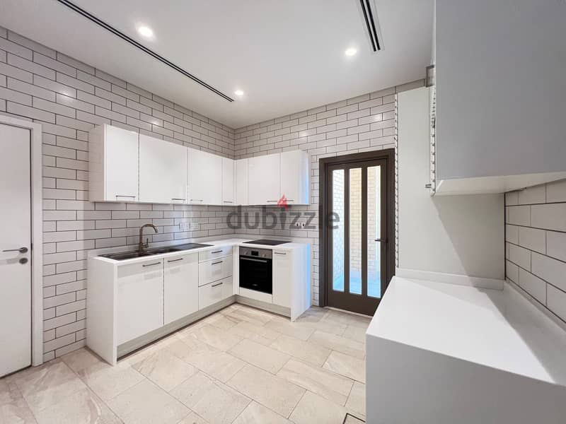 Shaab – spacious three bedroom apartment w/sea view 6