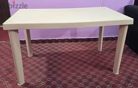 Dining Table (Plastic) is in good condition for sale 0