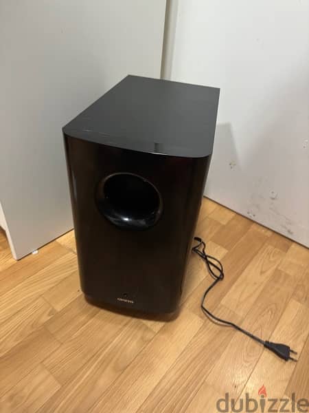 onkyo powered subwoofer 2