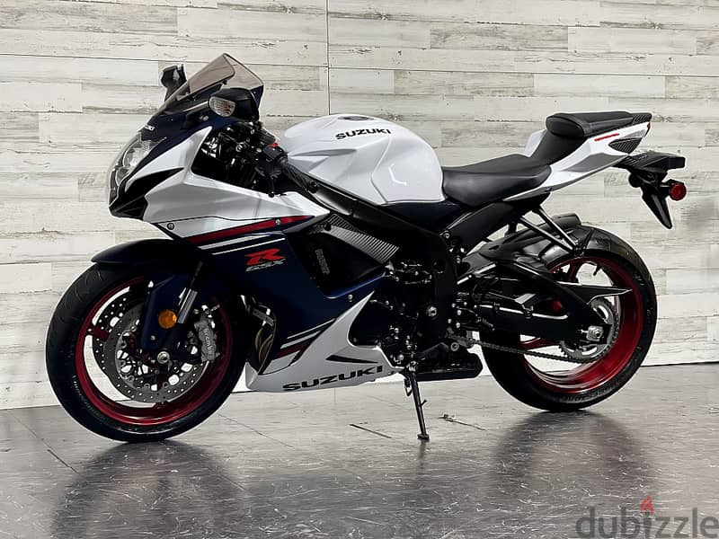 2024 Suzuki GSX R600 (+971561943867) 1