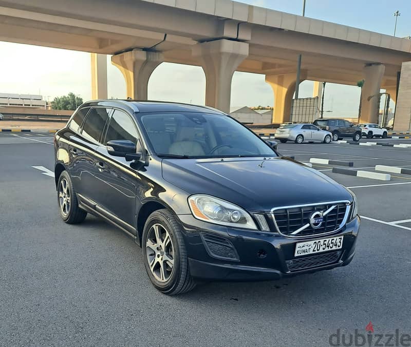 VOLVO XC60 2012 T6 4WD For Sale 3