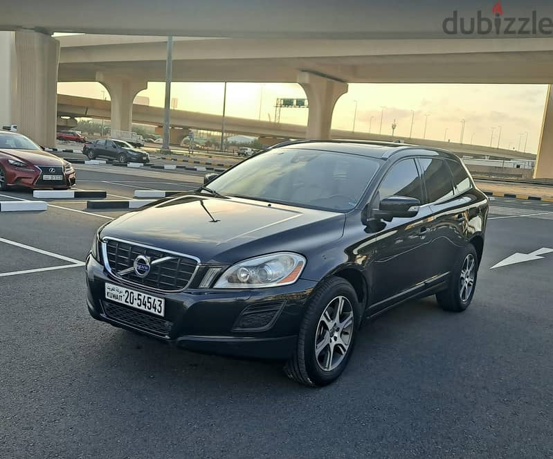 VOLVO XC60 2012 T6 4WD For Sale 6