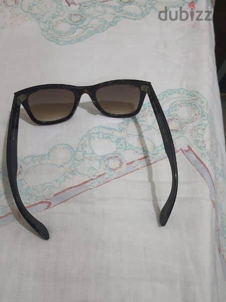 Original Rayban sunglass for sale good condition 1