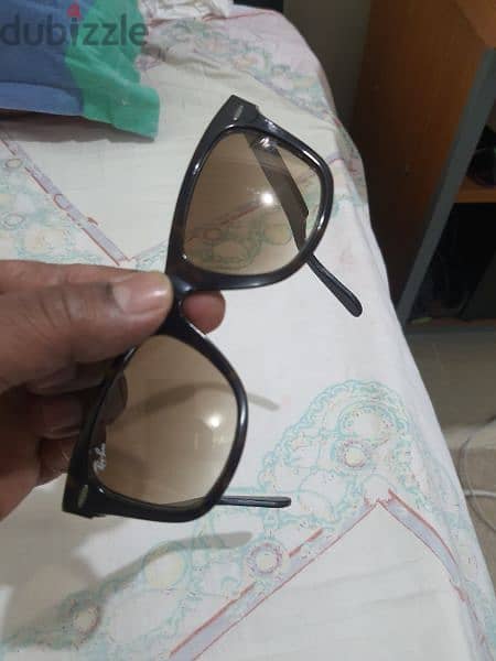 Original Rayban sunglass for sale good condition 4