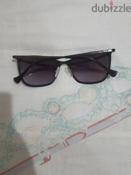 Original police sunglass for sale glass will change 0