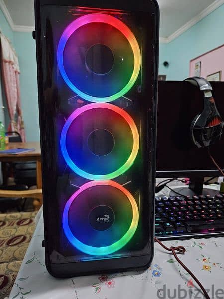 Custom Built Gaming PC 1