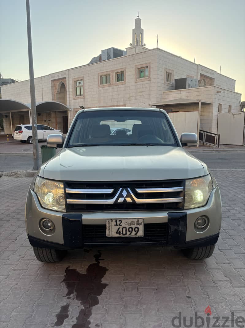 Mitsubishi Pajero 2008 1