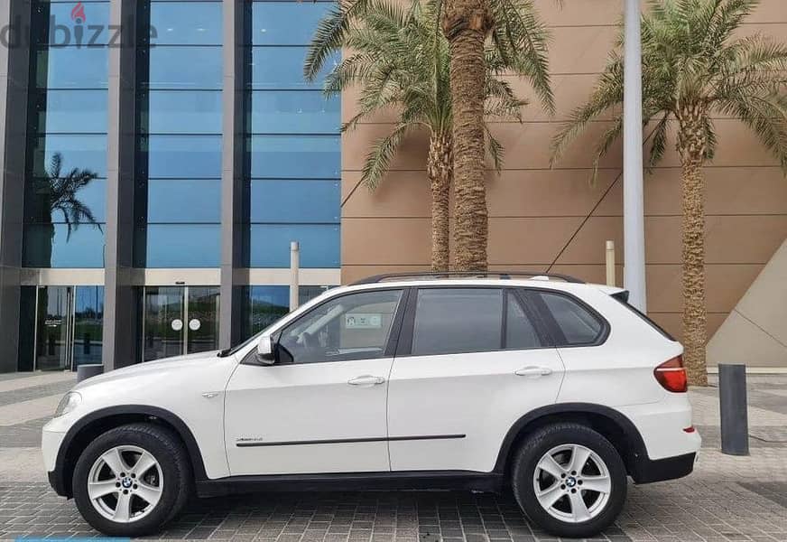 2013 BMW X5 for sale by owner. No accident, original paint. 2