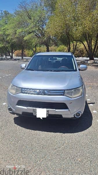 Mitsubishi Outlander 2014 10