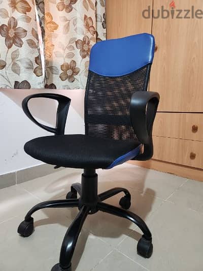 Rotatable chair for sale