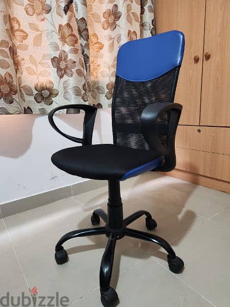 Rotatable chair for sale 2