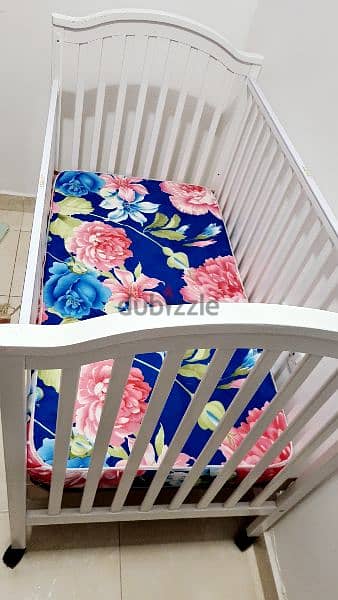 juniors baby cot with mattress 2