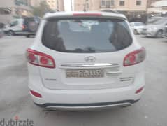 Hyundai Santa Fe 2012 0