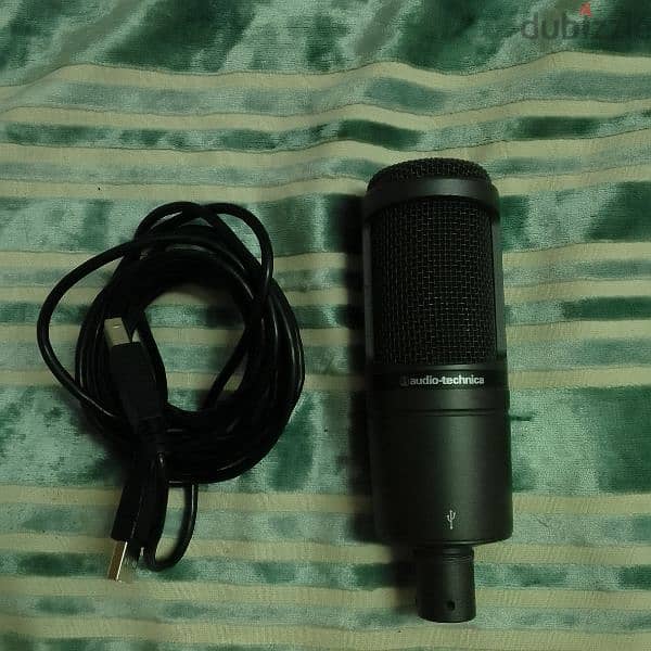 oudio technica live studio mic . 0