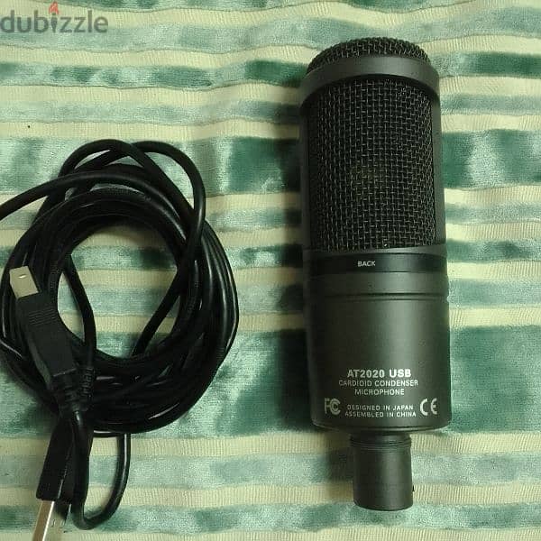 oudio technica live studio mic . 1