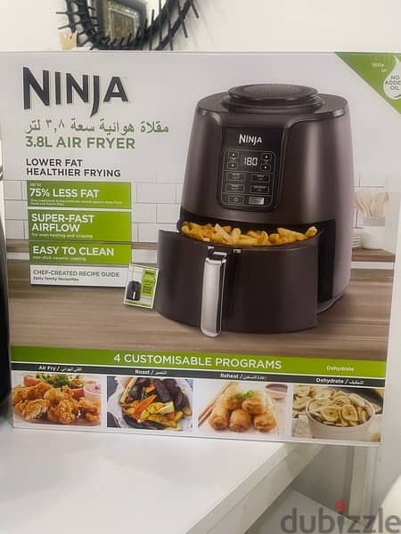 AIR FRYER 3.8L NEW, VERY CLEAN WITH BOX KD20 9