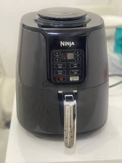 AIR FRYER 3.8L NEW, VERY CLEAN WITH BOX KD20 0