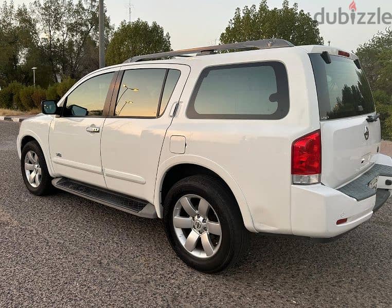 Nissan Armada 2010 2