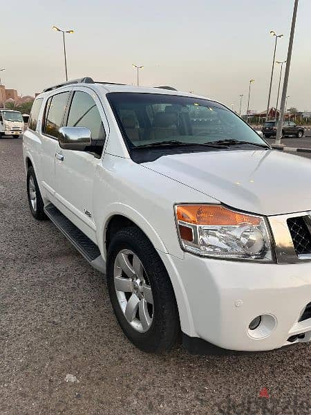 Nissan Armada 2010 3