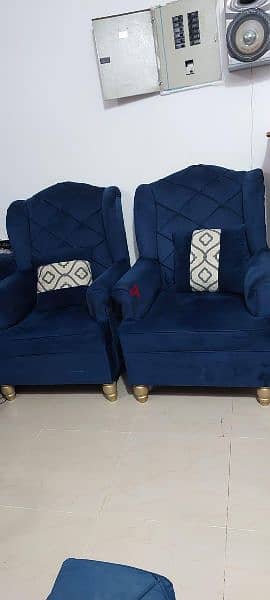 Just Like new Sofa set very good quality and neat 3