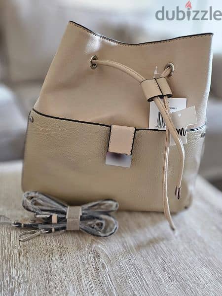 Trendy Women bag 0