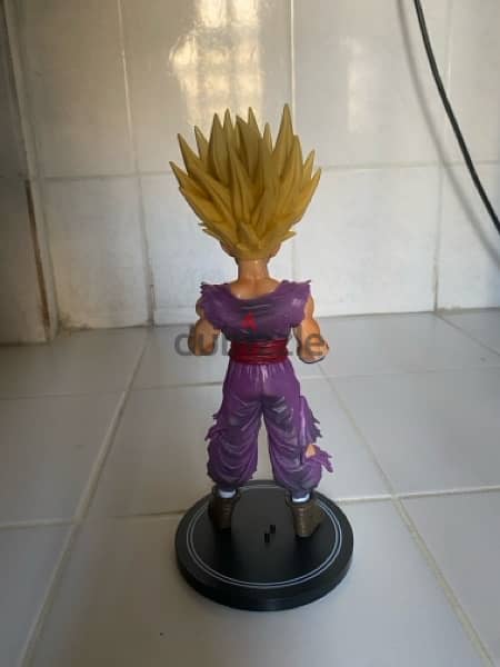 Gohan action figure 3