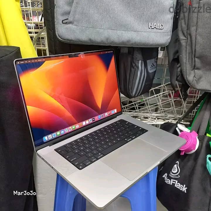 MACBOOK PRO M2 2023 16inch Ventura Version 13.3. 1 6