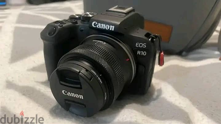 Canon EOS R10 Camera body Canon 18-45mm Lens (came as a kit with th 8