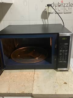 Microwave oven