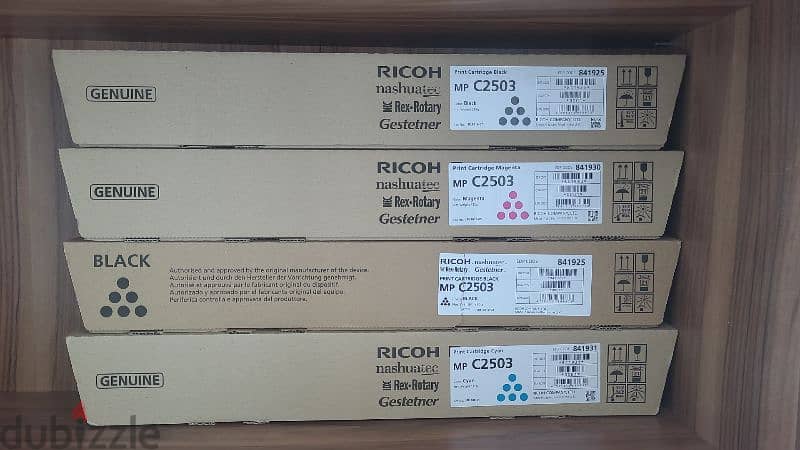 Ricoh MP C2503 tonner 0