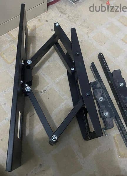 New TV bracket with box and screws till 85 inches 98870072 12