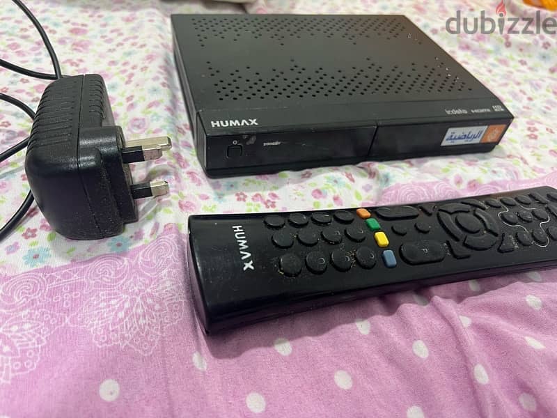 Humax receiver with remote and charger HDMI 1