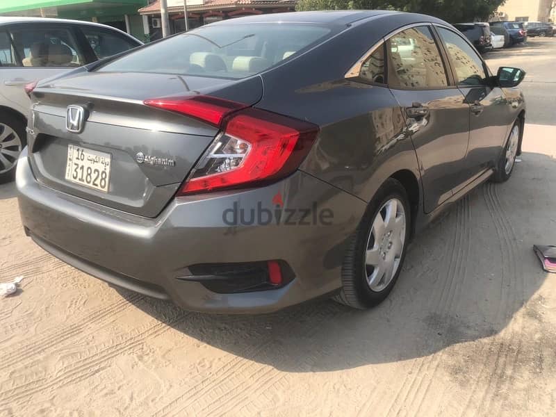 Honda Civic 2019 5