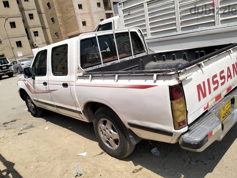 Nissan Pickup 2005 for sell one eight 3