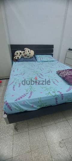 King Size Bed with Mattress