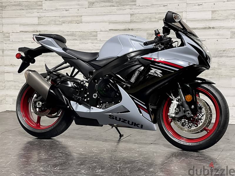 2023 Suzuki gsx-R600 (+97466574363) 1