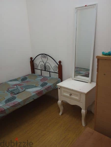 partition room for rent 1