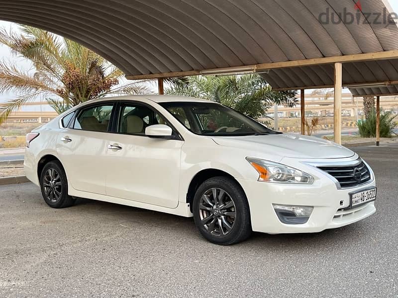 For sale Nissan Altima Model  2016 2