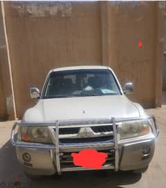 Mitsubishi Pajero 2005 0