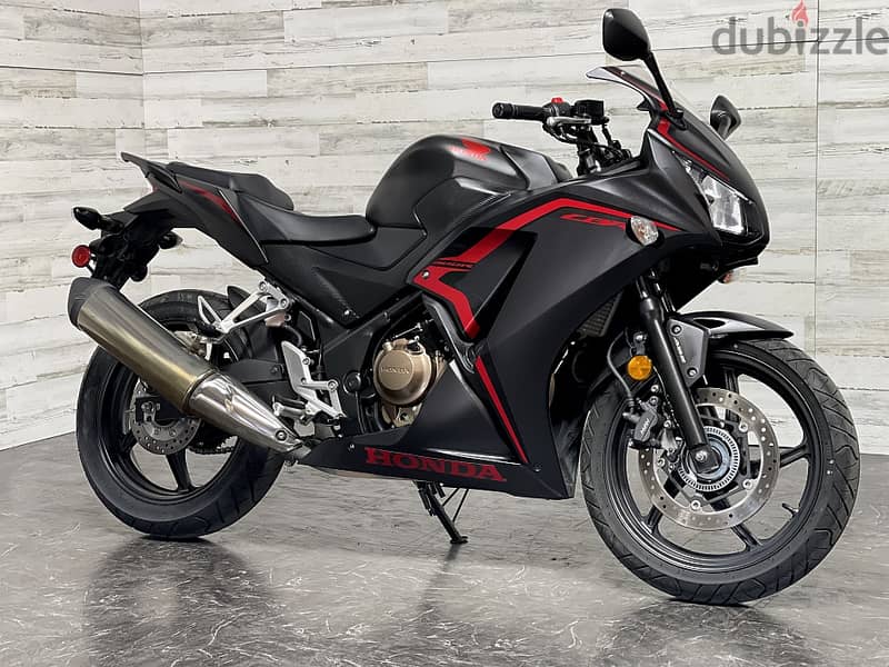 2021 Honda CBR 300cc 4