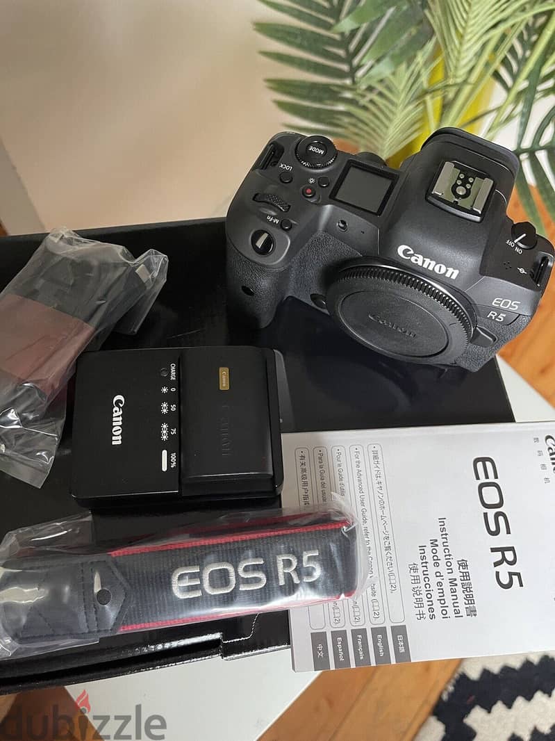 Canon EOS R5 Mirrorless 8K - 2 Year Warranty 0