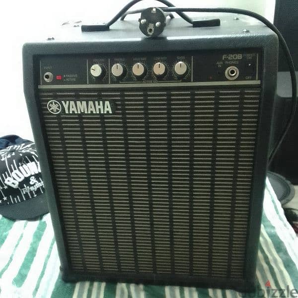 yamaha guitar amp. 1